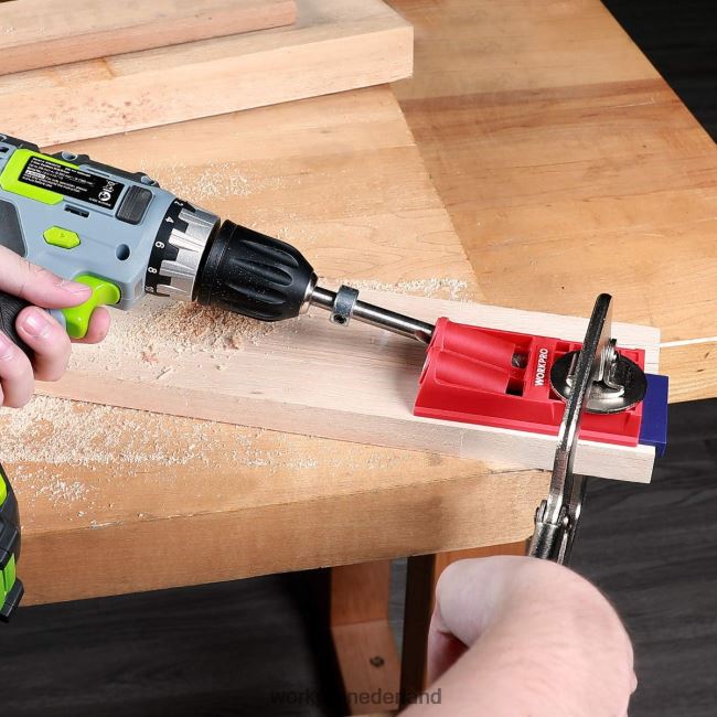 hulpmiddel WORKPRO plastic pluggen grove vierkante aandrijfschroeven zakgatmalset morden 4NVZH8201